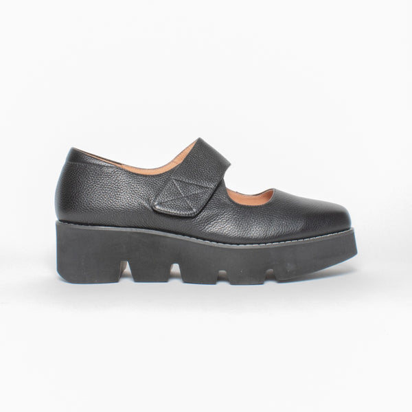Bresley Sunshine Black Shoes side. Size 42 womens shoes