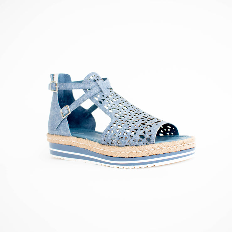 Django and Juliette Accra Rose Sandals front. Size 43 womens shoes