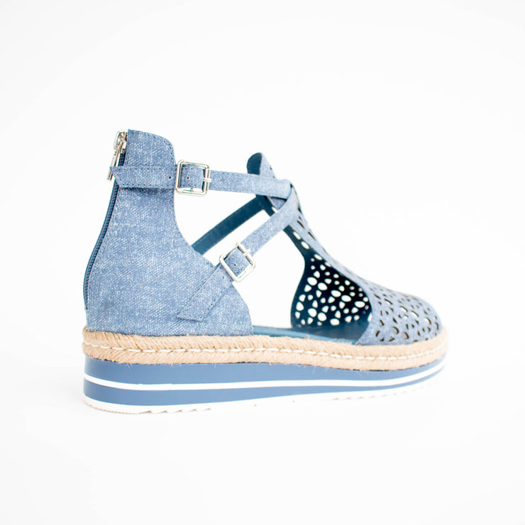 Django and Juliette Accra Rose Sandals back. Size 44 womens shoes