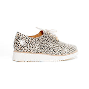 Gelato Addiction Cream Leopard Print Shoe back. Size 44 womens shoes