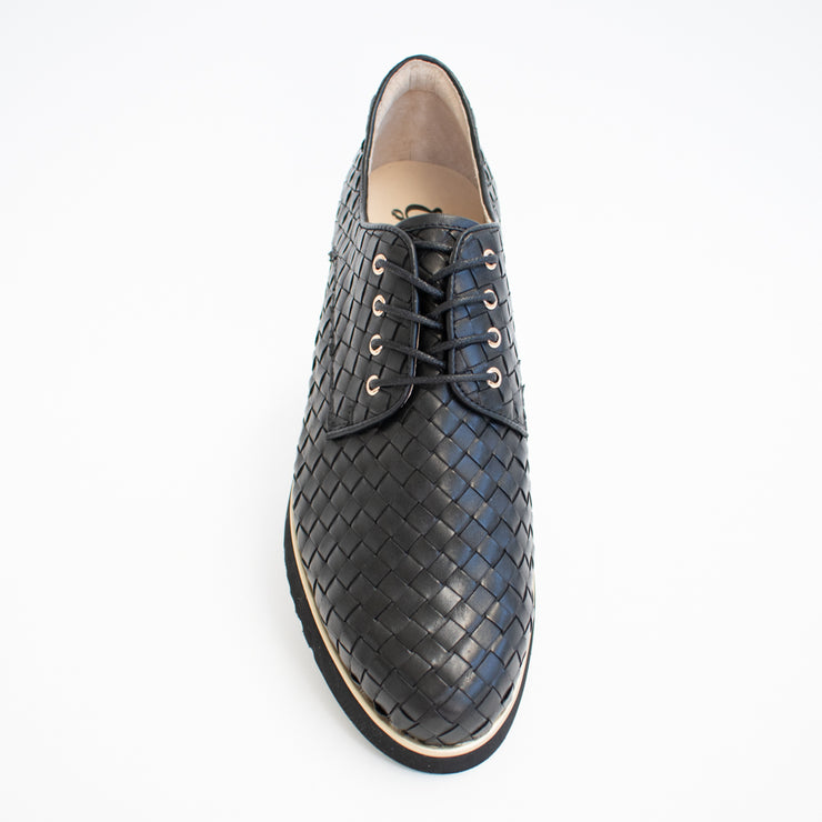 Gelato Addiction Black Weave Shoes top. Size 46 womens shoes
