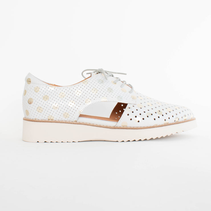 Gelato Adlib Bone Spot Shoes side. Size 42 womens shoes