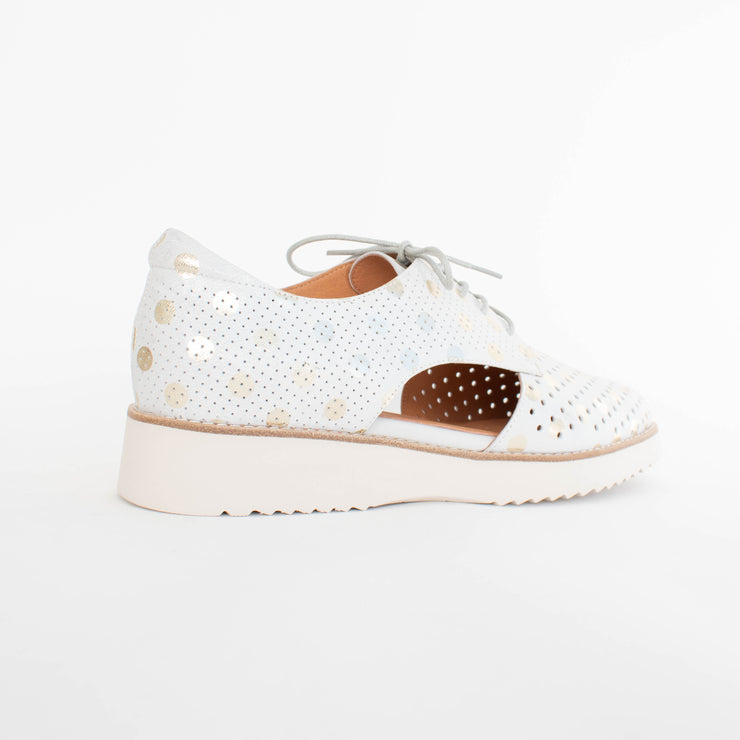 Gelato Adlib Bone Spot Shoes back. Size 44 womens shoes