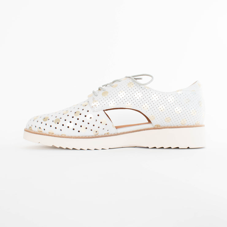 Gelato Adlib Bone Spot Shoes inside. Size 45 womens shoes