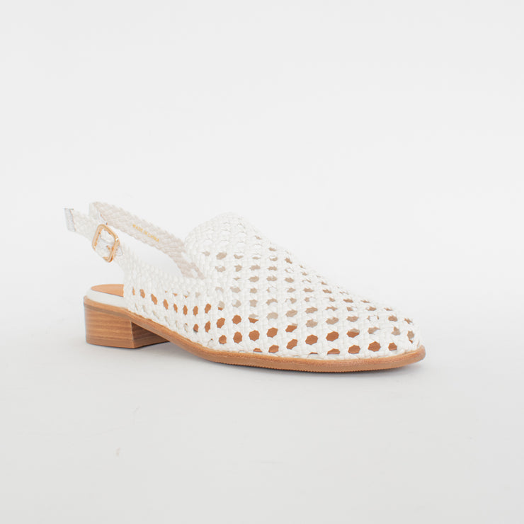 Bresley Apin White Shoes front. Size 43 womens shoes