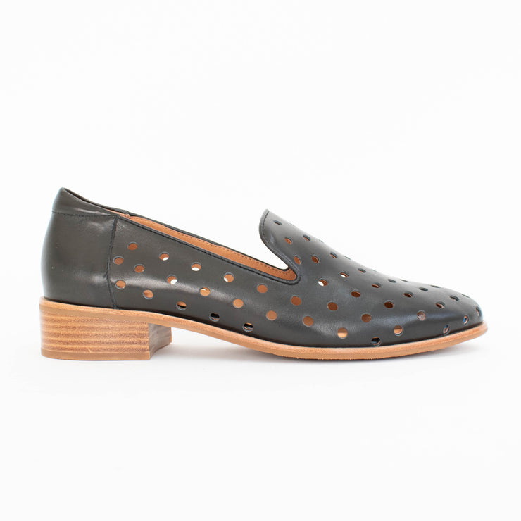 Bresley Aquarius Black Shoes side. Size 42 womens shoes