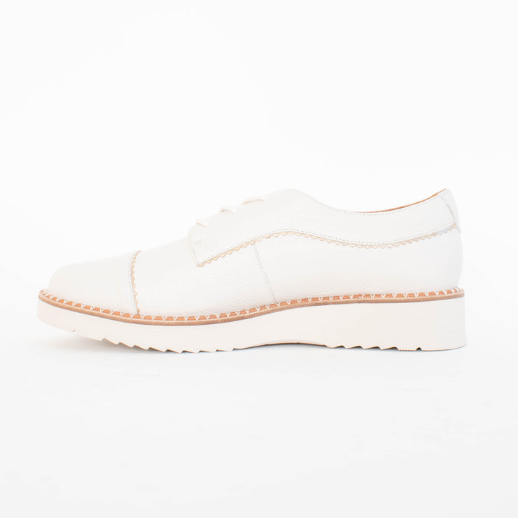Gelato Arvada Vanilla Shoes inside. Size 45 womens shoes
