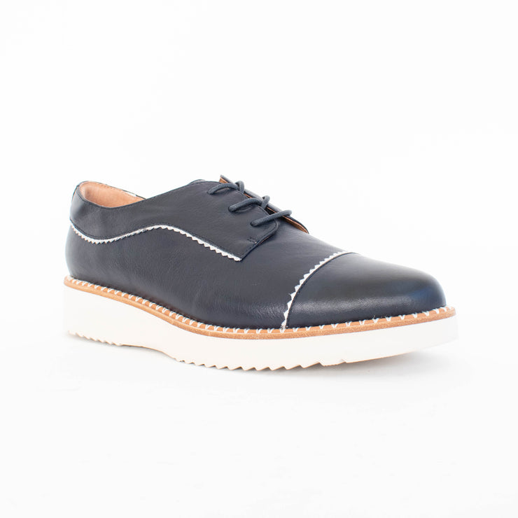 Gelato Arvada Navy Shoes front. Size 43 womens shoes