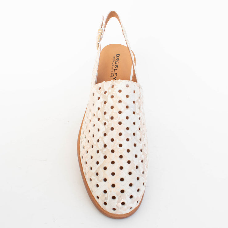 Bresley Asp Gold Cream Snake Shoes top. Size 46 womens shoes