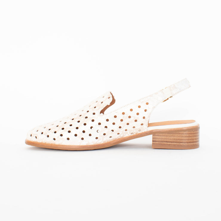 Bresley Asp Gold Cream Snake Shoes inside. Size 45 womens shoes