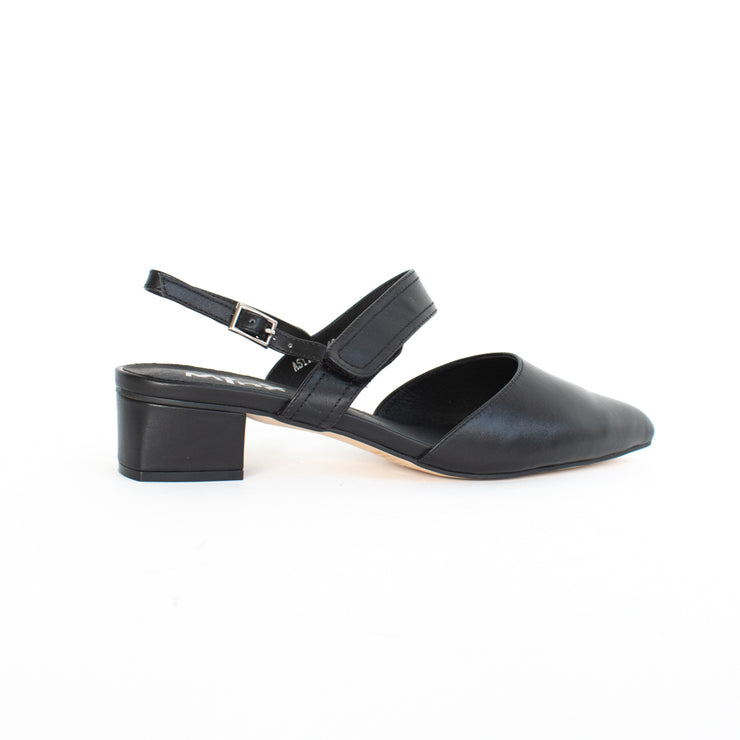 Minx Astrid Black Shoe Black back. Size 44 womens shoes