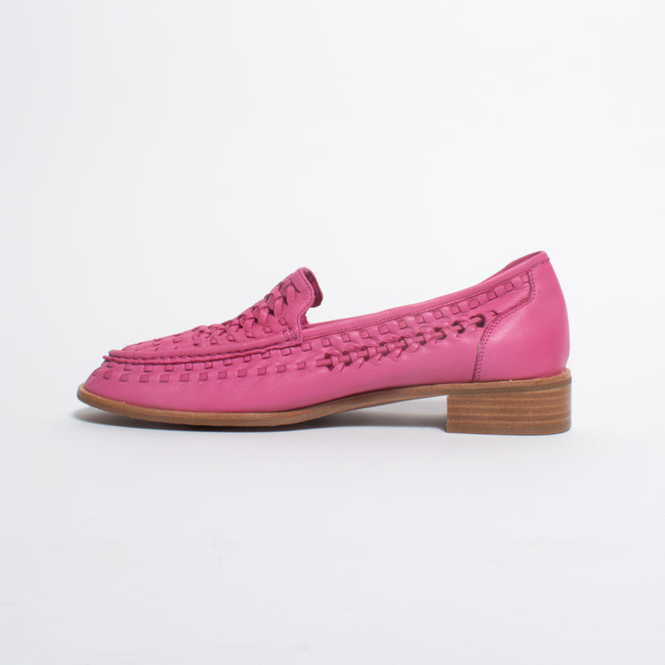 Bresley Atara Fuchsia Shoe inside. Size 45 womens shoes