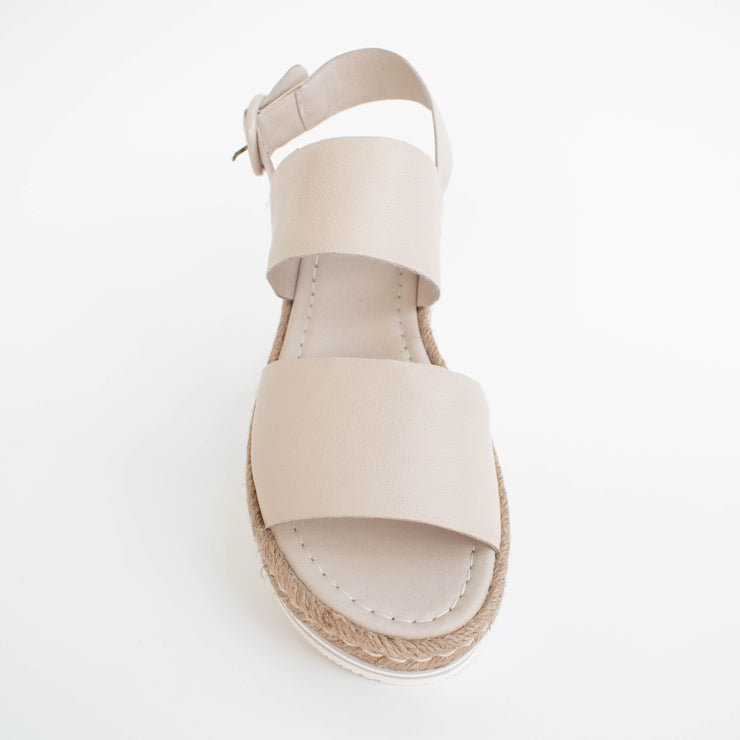 Django and Juliette Atha Vanilla Sandals top. Size 42 womens shoes