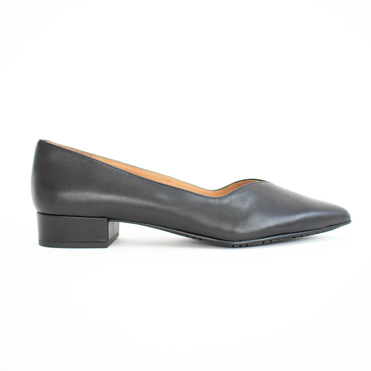 Hush Puppies Ava Black Shoes side. Size 10 womens shoes