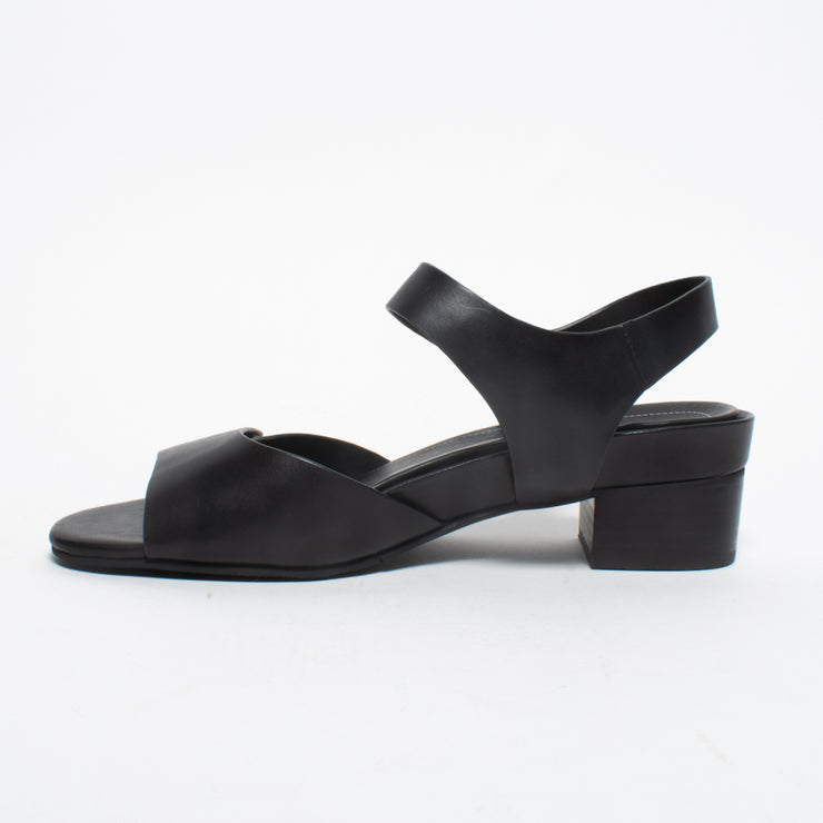 Ziera Ava Black Sandal inside. Size 42 womens shoes