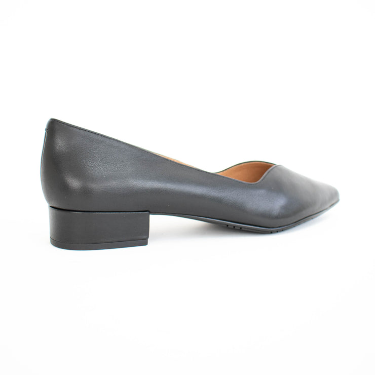 Hush Puppies Ava Black Shoes back. Size 12 womens shoes