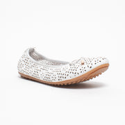 Django and Juliette Beja White Ballet Flat front. Size 43 womens shoes