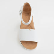 Ziera Beverly White Sandals top. Size 42 womens shoes