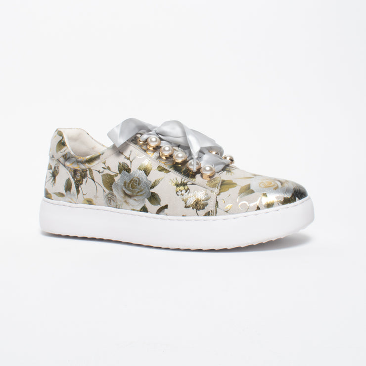 Gelato Bigger Green Garden Sneaker front. Size 43 womens shoes