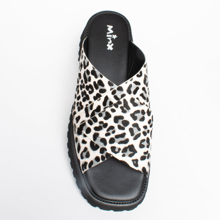 Minx Brooke Leopard Pony Print Sandal top. Size 43 womens shoes