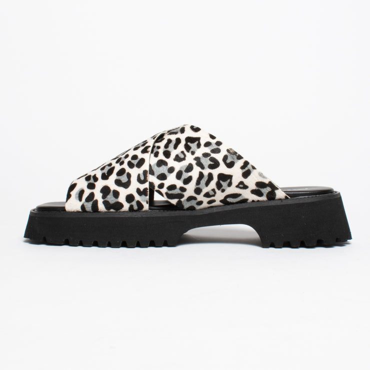 Minx Brooke Leopard Pony Print Sandal inside. Size 46 womens shoes