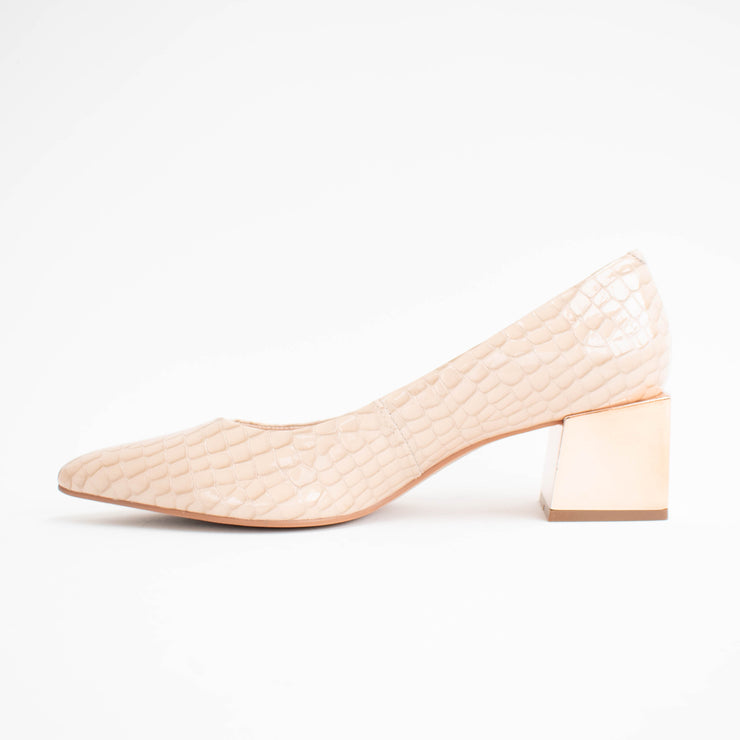 Capelli Rossi Lux Nude Rose Gold Shoes inside. Size 42 womens shoes