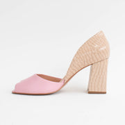 Capelli Rossi Callie Croc Lux Blush Sandals inside. Size 42 womens shoes
