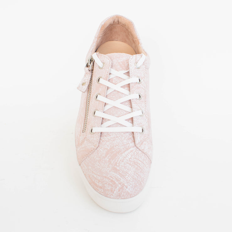 Klouds Cara Print Blush Sneakers top. Size 42 womens shoes