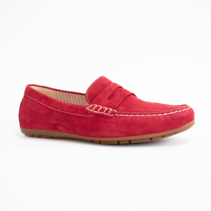 Carmona 700 Rosso Red Moccasins front. Size 11 womens shoes