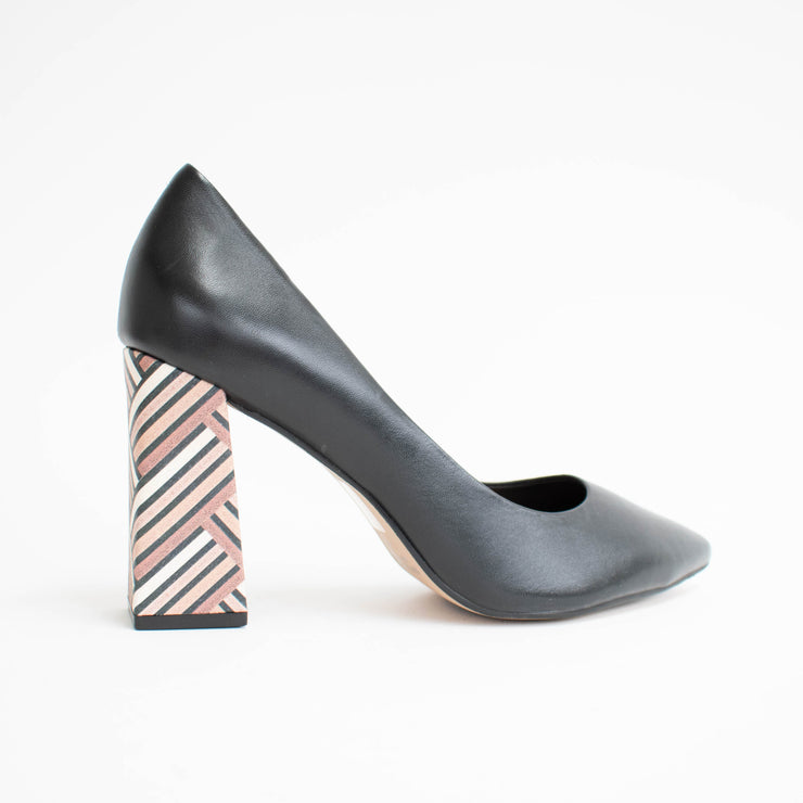 Capelli Rossi Celia Black Abstract Shoes back. Size 42 womens shoes