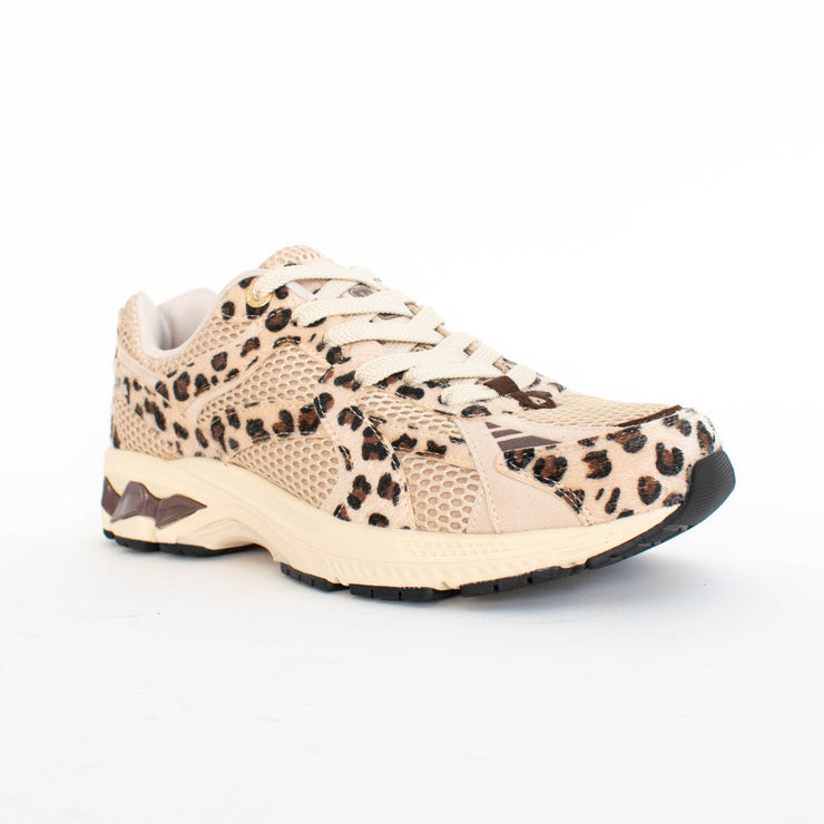 ASFVLT City Run Leopard Sneakers front. Size 43 womens shoes