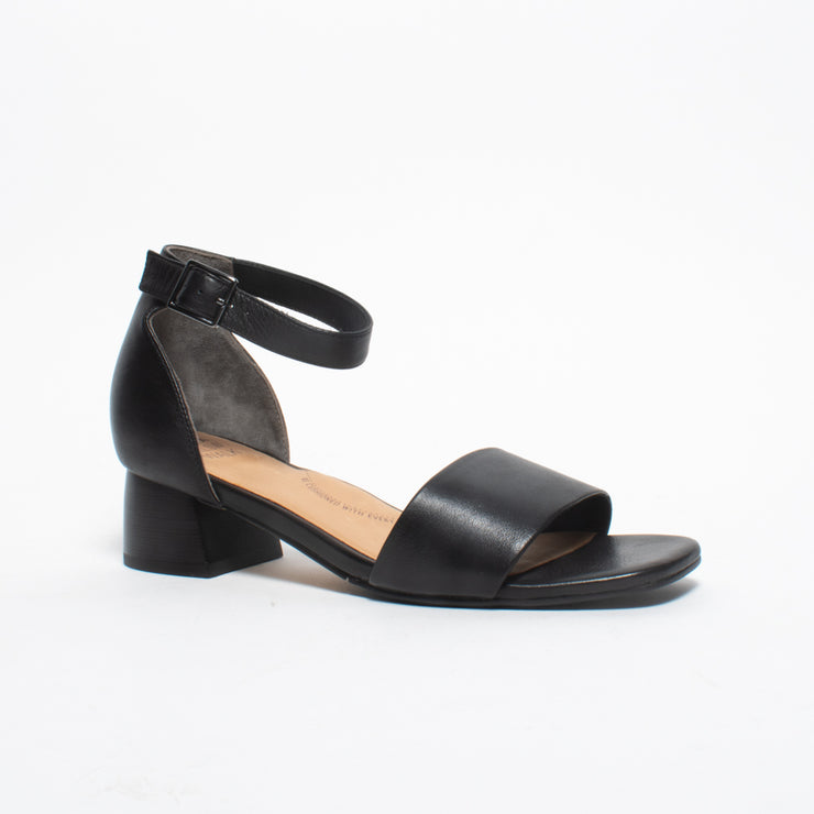 Ziera Clairest Black Sandal front. Size 43 womens shoes