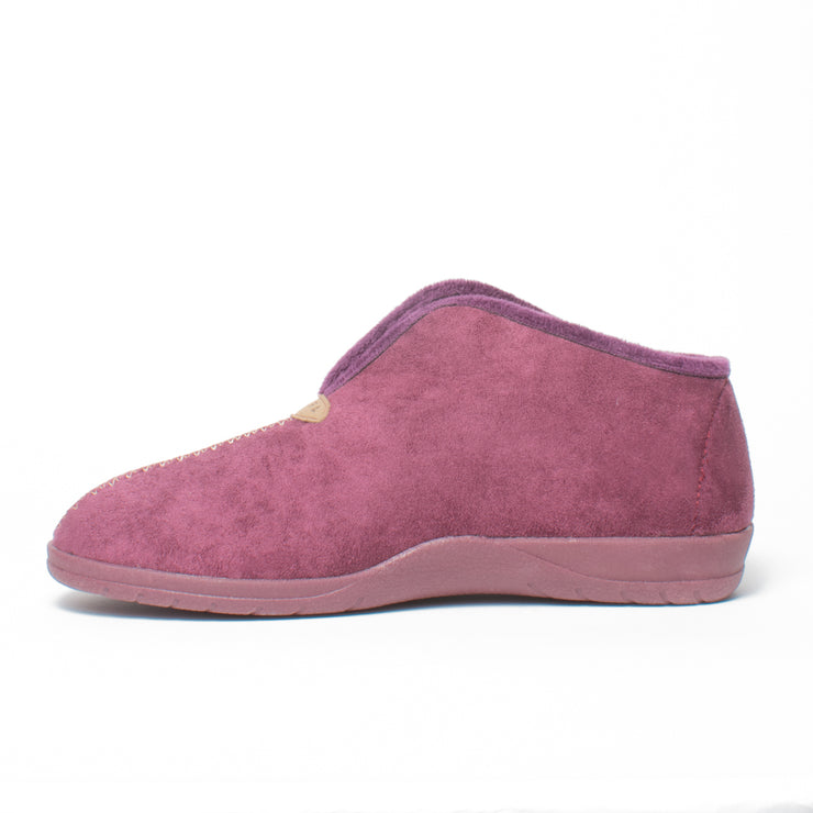Ziera Cuddles Mulberry Slipper inside. Size 45 womens shoes