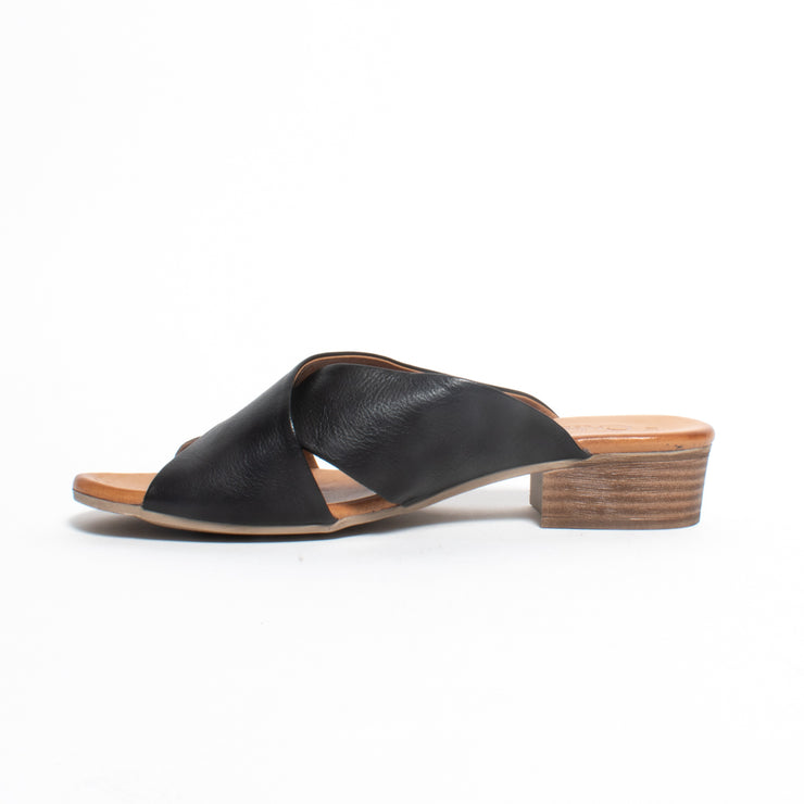 Cabello Deran Black Sandal inside. Size 45 womens shoes