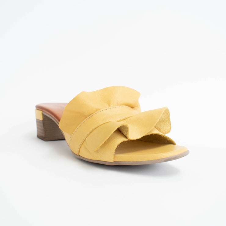 Hinako Dixie Yellow Sandals front. Size 43 womens shoes
