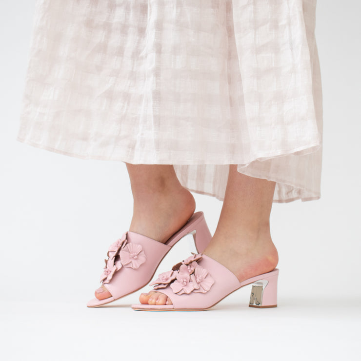 Django and Juliette Jarneya Pink Model Shot. Size 43 womens shoes