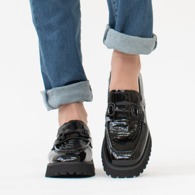 Minx Squared Bite Marks Black Patent model shot. Size 45 womens shoes