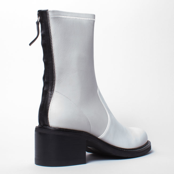 Bresley Dumont White Black Ankle Boot back. Size 44 womens shoes