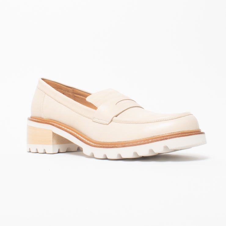 Bresley Duskland Swan Loafer front. Size 43 womens shoes