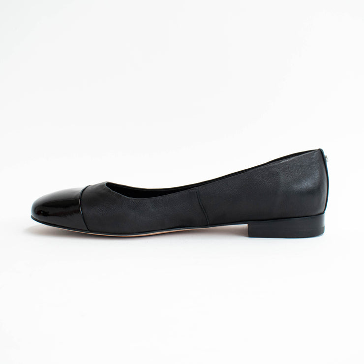 Ziera Exid Black Ballet Flats inside. Size 42 womens shoes 