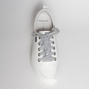 Frankie4 Ellie IV White Lizard Emboss Sneaker top. Size 10 womens shoes
