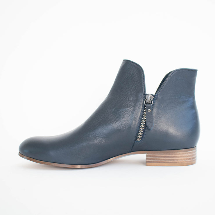 Django and Juliette Faye Navy Ankle Boots inside. Size 45 womens shoes