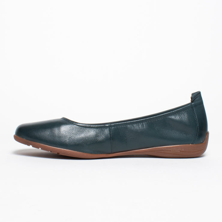 Josef Seibel Fenja 01 Navy Ocean Shoe inside. Size 45 womens shoes