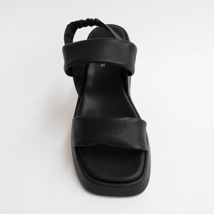 Isabella Fingal Black Sandals top. Size 46 womens shoes
