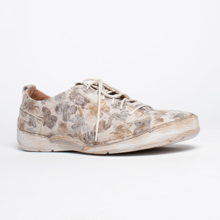 Josef Seibel Fergey 56 Creme Multi Sneaker front. Size 43 womens shoes