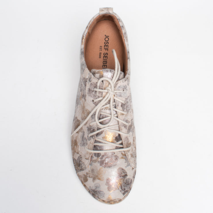 Josef Seibel Fergey 56 Creme Multi Sneaker top. Size 42 womens shoes