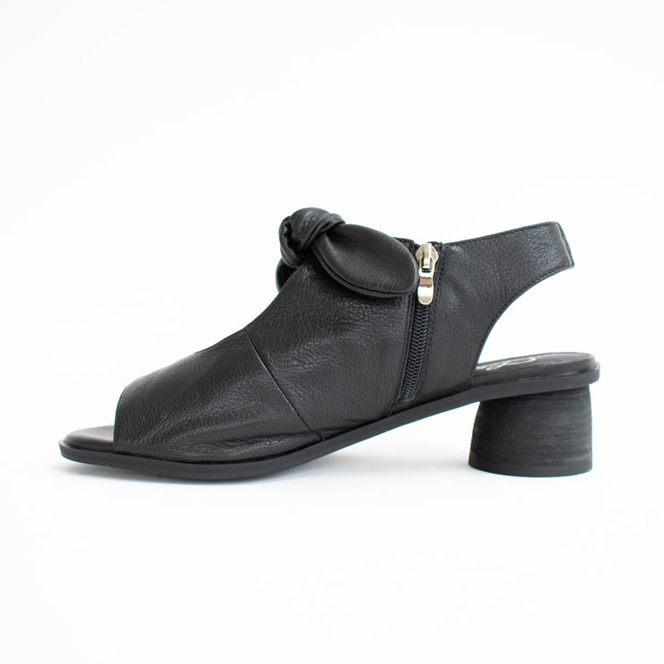 Isabella Ivy Black Sandals inside. Size 45 womens shoes