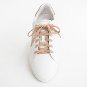 Frankie4 Jackie V White Rose Gold top. Size 10 womens shoes