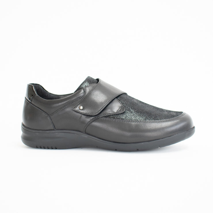 Klouds Jordyn Black Stretch Shoes side. Size 42 womens shoes