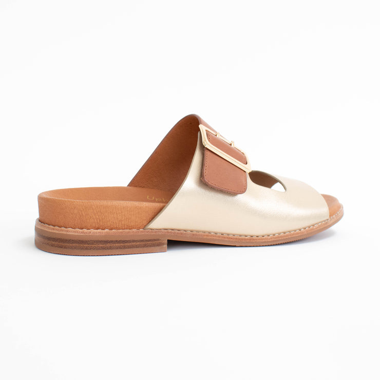 Willow Joy Tan Champagne Sandals back. Size 44 womens shoes